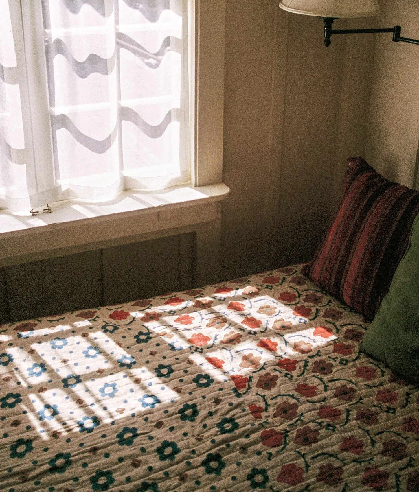 Accessories & Offerings^Christy Dawn The Vaishali Quilt Oak Leaf